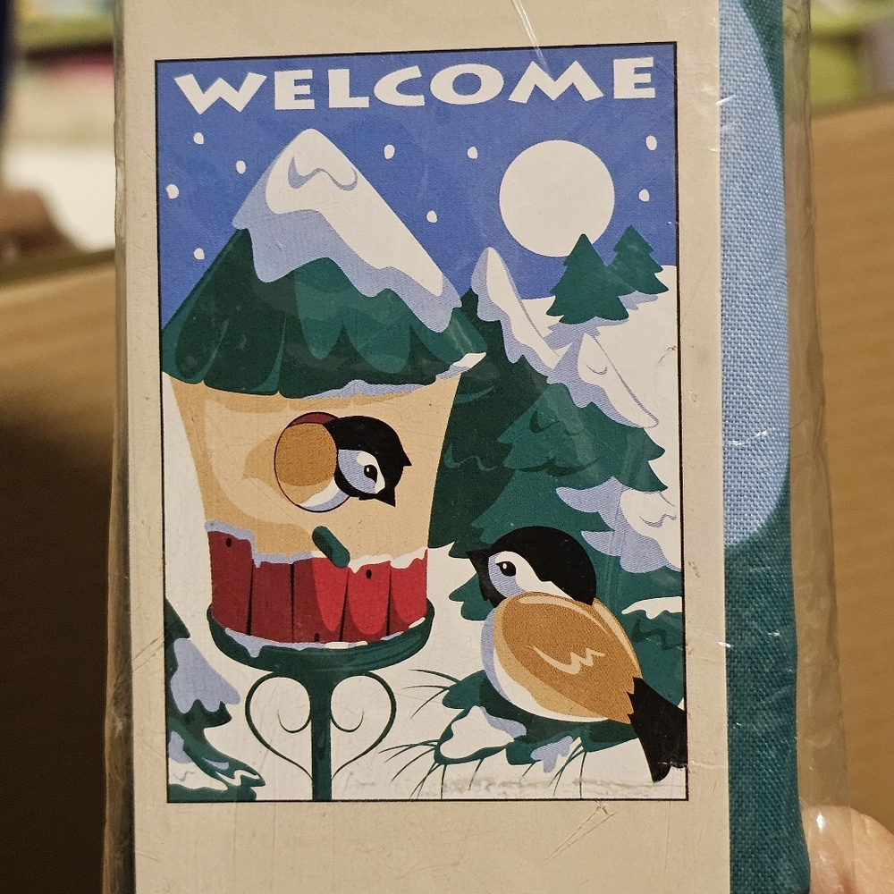 Garden Yard Flag Winter Chickadee Birdhouse Snow 28”X40” New Welcome Christmas